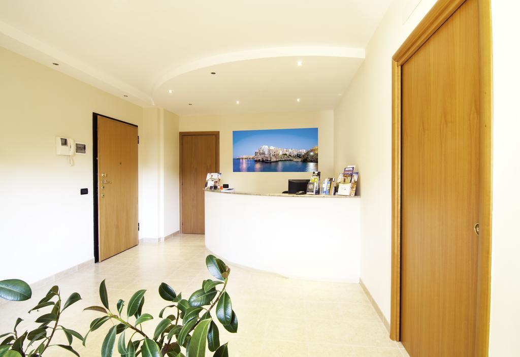 Ciao Hotel & Residence - Apartments Conversano Eksteriør bilde