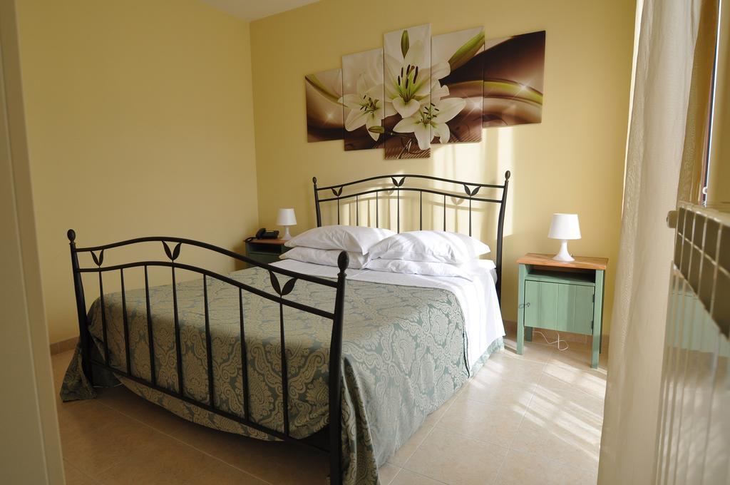 Ciao Hotel & Residence - Apartments Conversano Eksteriør bilde